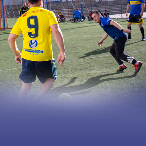 Los Papás de la Clínica Pabón Brillaron en un torneo relámpago de fútbol 5 para celebrar su día